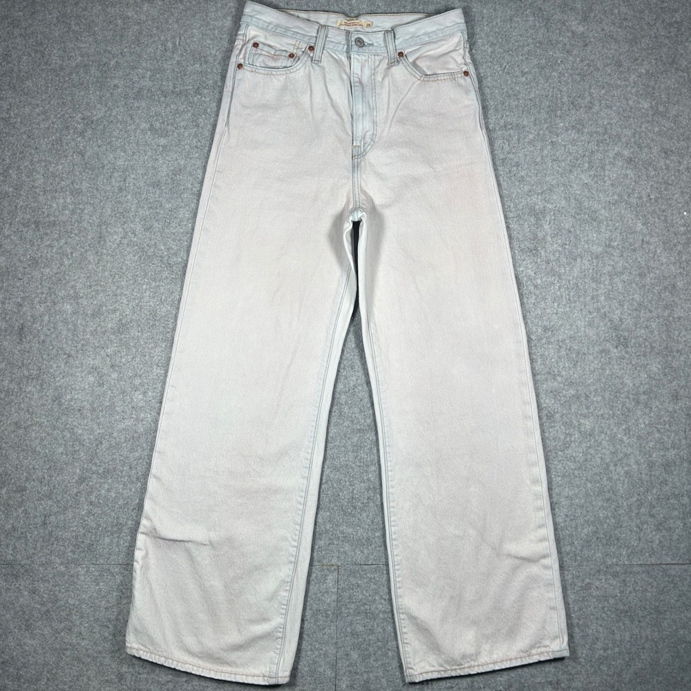 Levi's Premium Denim Jeans Women 28x32 Light Wash Ribcage Wide Leg Retro